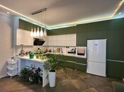 5 otaqlı həyət evi/bağ evi - Mərdəkan q. - 300 m²