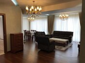 İcarəyə verilir 3 otaqlı yeni tikili 140 m², Şah İsmayıl Xətai m., photo 1 from 6