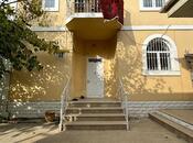 Satılır 4 otaqlı həyət evi/bağ evi 130 m², Badamdar q., photo 1 from 8