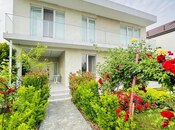 4 otaqlı həyət evi/bağ evi - Mərdəkan q. - 240 m²
