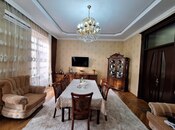 Elan №4376996 - Bakı, 28 May m., 6 otaqlı, 200 m², 3/4 mərtəbə