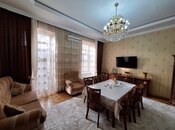 Satılır 6 otaqlı köhnə tikili 200 m², 28 May m., photo 2 from 8