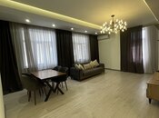 Сдаётся 3-комн. новостройка 130 м², м. Элмляр Академиясы, photo 2 from 8