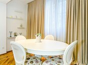 4-комн. вторичка - м. 28 мая - 165 м²