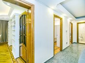 4-комн. вторичка - м. 28 мая - 165 м²