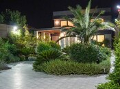 5 otaqlı həyət evi/bağ evi - Buzovna q. - 452 m²