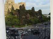 Продаётся 6-комн. вторичка 250 м², м. Сахил, photo 3 from 8