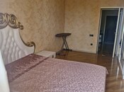 Сдаётся 2-комн. новостройка 79 м², м. 20 января, photo 2 from 8