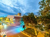 İcarəyə verilir 5 otaqlı köhnə tikili 275 m², 28 May m., photo 2 from 8