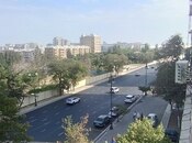 Satılır 3 otaqlı köhnə tikili 70 m², Gənclik m., photo 1 from 8