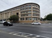 Satılır 3 otaqlı köhnə tikili 85 m², Elmlər Akademiyası m., photo 2 from 8