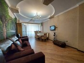 Elan №4757490 - Bakı, 28 May m., 3 otaqlı, 140 m², 10/16 mərtəbə