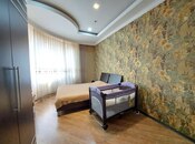 İcarəyə verilir 3 otaqlı yeni tikili 140 m², 28 May m., photo 7 from 8