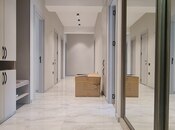 Elan №4768144 - Bakı, Ağ şəhər q., 5 otaqlı, 197 m², 2/7 mərtəbə