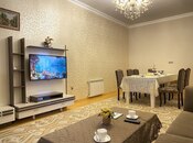 6 otaqlı həyət evi/bağ evi - Mərdəkan q. - 300 m²