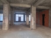 Obyekt - Şah İsmayıl Xətai m. - 305 m²