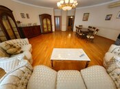 Satılır 4 otaqlı yeni tikili 235 m², 28 May m., photo 2 from 8