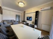 3-комн. новостройка - м. 28 мая - 121 м²