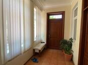 Satılır 8 otaqlı həyət evi/bağ evi 400 m², Nizami r., photo 6 from 8