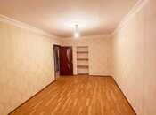 Satılır 3 otaqlı köhnə tikili 70 m², Qara Qarayev m., photo 4 from 8