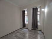 Продаётся 2-комн. вторичка 42 м², м. Сахил, photo 2 from 8