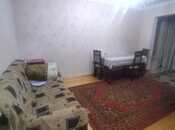 3 otaqlı köhnə tikili - Bakıxanov q. - 85 m²
