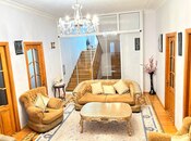 Satılır 7 otaqlı həyət evi/bağ evi 350 m², M.Ə.Rəsulzadə q., photo 6 from 8