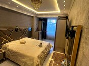 Продаётся 3-комн. новостройка 146 м², м. Кара Караев, photo 1 from 8