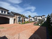 5 otaqlı həyət evi/bağ evi - Şüvəlan q. - 250 m²