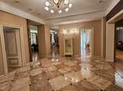 Satılır 4 otaqlı yeni tikili 240 m², 28 May m., photo 1 from 8