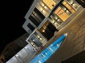 5 otaqlı həyət evi/bağ evi - Şüvəlan q. - 400 m²