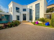 5 otaqlı həyət evi/bağ evi - Mərdəkan q. - 220 m²