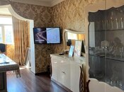 Продаётся 3-комн. вторичка 70 м², м. Нефтчиляр, photo 2 from 8