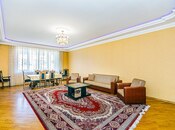 İcarəyə verilir 3 otaqlı yeni tikili 160 m², 28 May m., photo 2 from 8