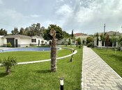 10 otaqlı həyət evi/bağ evi - Şüvəlan q. - 1000 m²