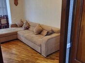 Satılır 2 otaqlı köhnə tikili 55 m², İnşaatçılar m., photo 4 from 8