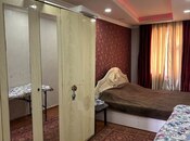 Satılır 2 otaqlı köhnə tikili 65 m², Xalqlar Dostluğu m., photo 2 from 8