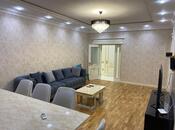 3-комн. новостройка - м. 8 ноября - 90 м²