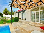4 otaqlı həyət evi/bağ evi - Buzovna q. - 250 m²