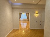 3-комн. новостройка - м. Элмляр Академиясы - 130 м²