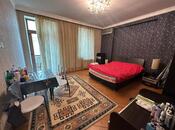 Satılır 5 otaqlı köhnə tikili 200 m², Sahil m., photo 7 from 8