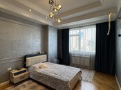 4 otaqlı yeni tikili - 8 Noyabr m. - 185 m²