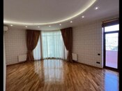 Satılır 4 otaqlı yeni tikili 215 m², 28 May m., photo 2 from 8