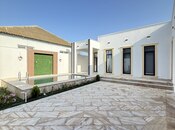 4 otaqlı həyət evi/bağ evi - Şüvəlan q. - 130 m²