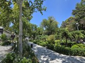 Satılır 7 otaqlı köhnə tikili 350 m², Sahil m., photo 2 from 7