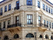 Satılır 7 otaqlı köhnə tikili 750 m², Sahil m., photo 1 from 8