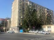 Продаётся 3-комн. вторичка 75 м², м. Элмляр Академиясы, photo 1 from 8