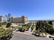 İcarəyə verilir 3 otaqlı köhnə tikili 110 m², 28 May m., photo 2 from 8