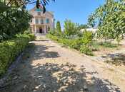 8 otaqlı həyət evi/bağ evi - Buzovna q. - 600 m²