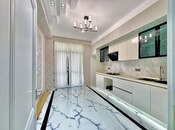 Продаётся 2-комн. новостройка 85 м², м. Кара Караев, photo 2 from 8